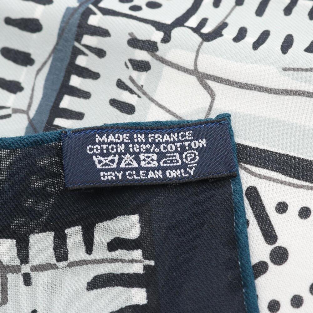 HERMES Authentic Gray Scarf - Picture 3 of 5